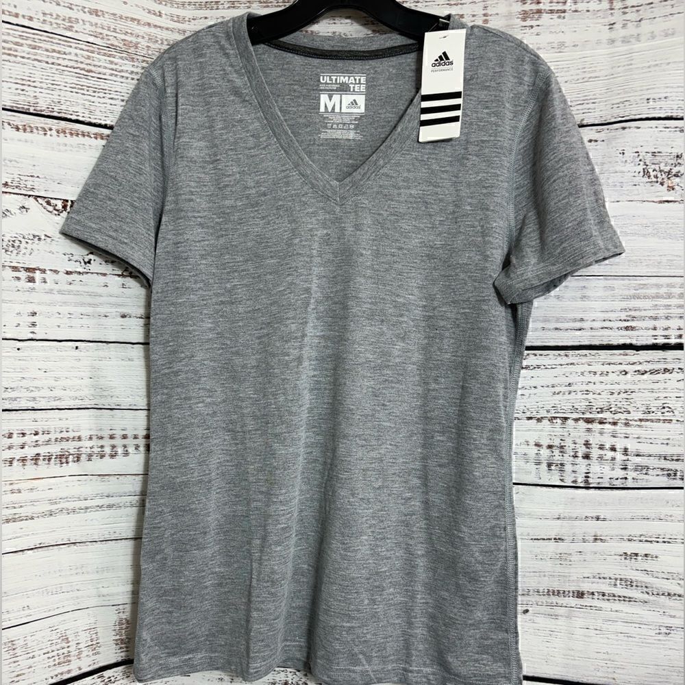 Adidas unlimited Tee Womens‎ Medium V neck  Heather Gray Polyester New